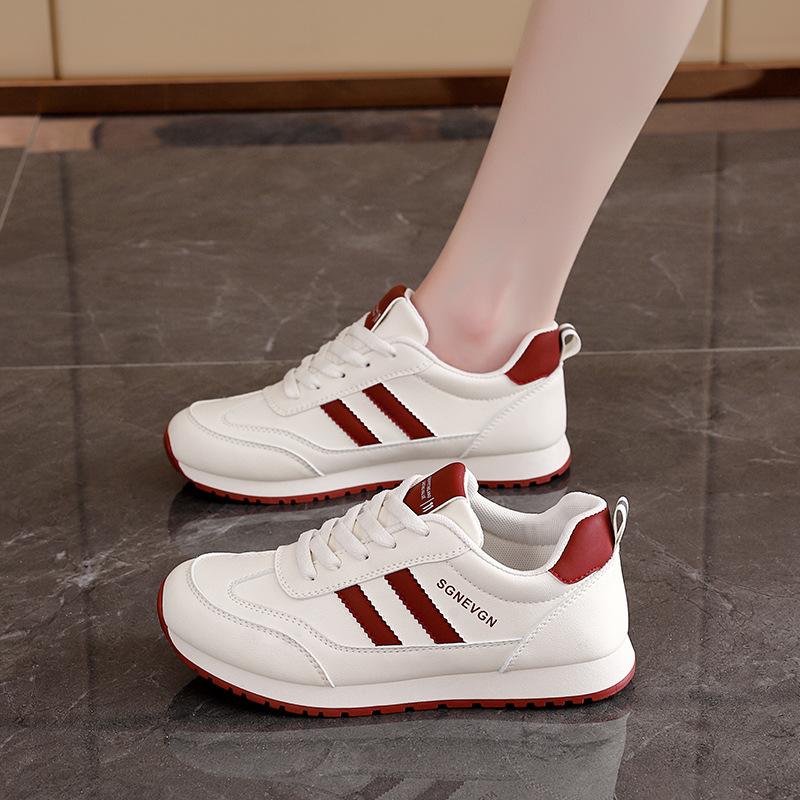 

Lightweight women s sneakers for stepping on shit 2025 new spring versatile leather soft-soled non-slip Forrest Gump shoes L903 41