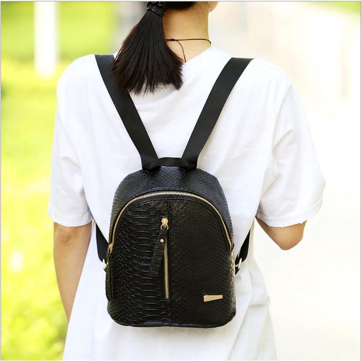 Trendy Waterproof Nylon Shoulder Bag With Inner Zipper Pocket For Ladies