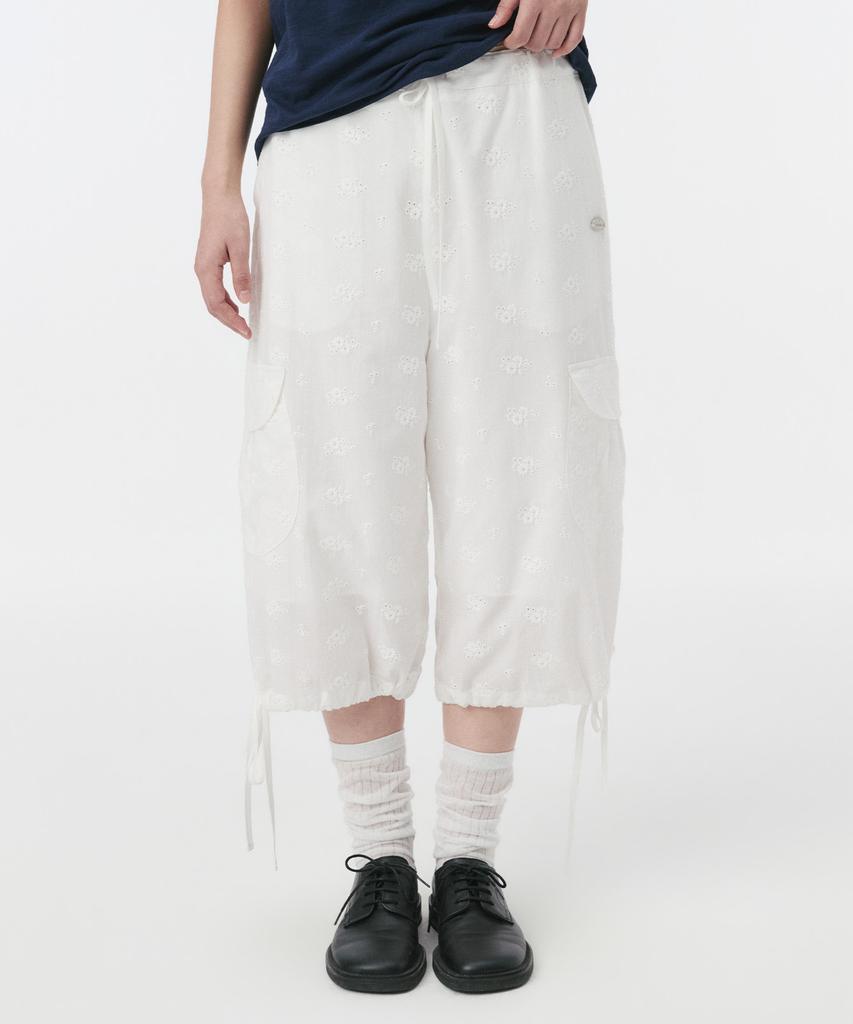 Ohesio Eyelet Punching Cargo Pants, White
