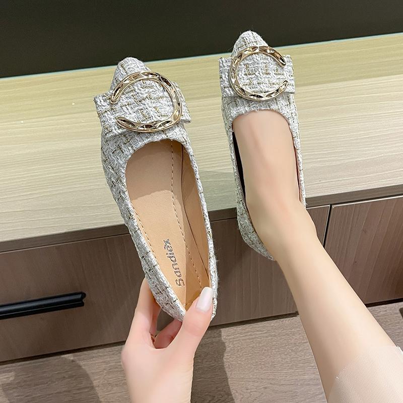 Fashion Spring Autumn Casual Flats Shoes Fashion Pointed Toe Comfortable Non-slip Wear-resistant Simple Metal Decorative Women's Shoes