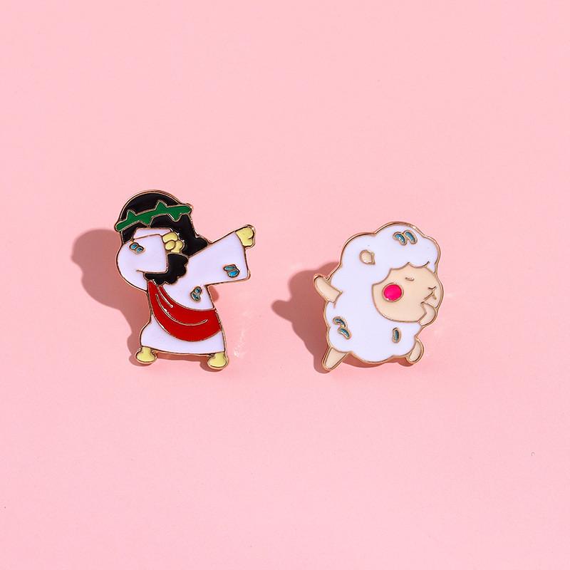 Cartoon Sheep Adorable Brooch Metal Badge For Cute Fashionable Accessory