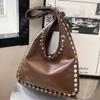 High Value Bag Women's Autumn New Trendy Fashion Retro Casual Shoulder Bag Rivet Tote Bag High Value