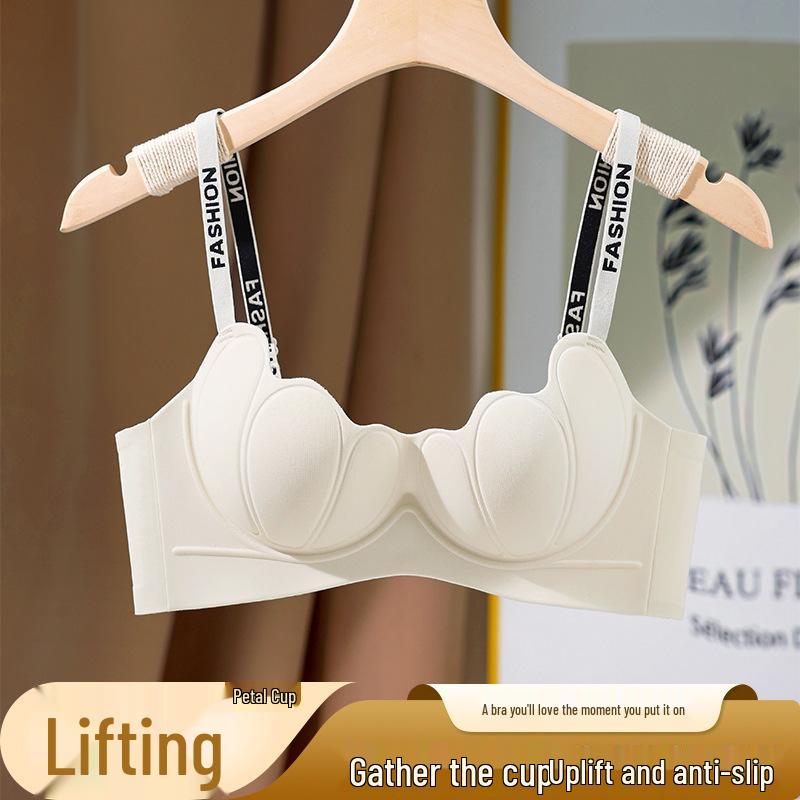 Beautiful Back Push-Up Bra: Lift and Support for Small Chests - Seamless, Wireless, Soft, and Cartoon-Style Design