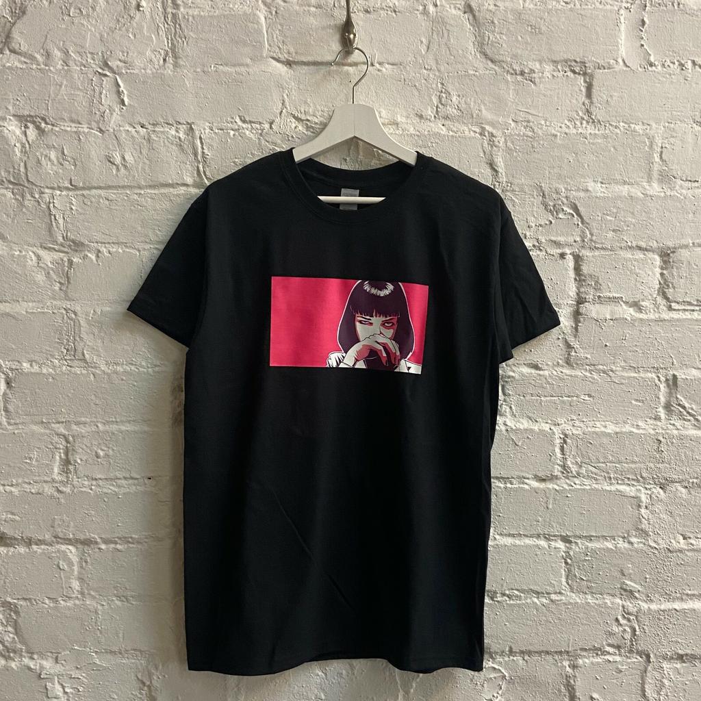 ACTUAL FACT Mia Wallace Pulp Fiction Pink Cocaine Black Tee T-Shirt