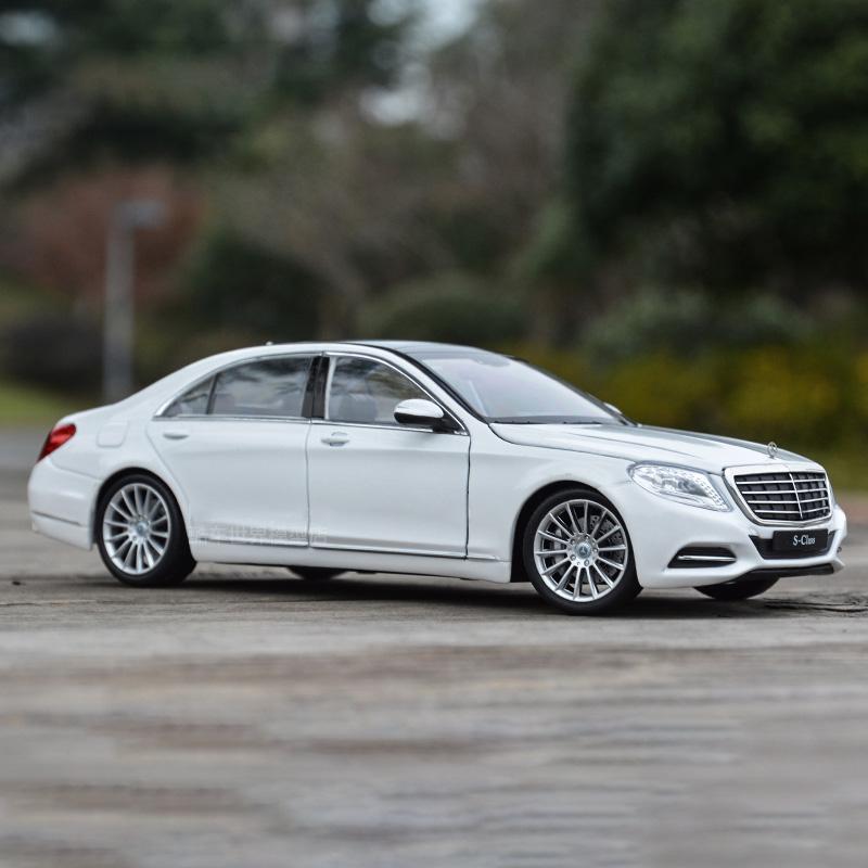 Welly 1/24 Mercedes-Benz Classe S S500 Modello di Auto in Lega Diecast Metallo Veicoli Giocattolo Modello di Auto Alta Simulazione Collezione Regali per Bambini