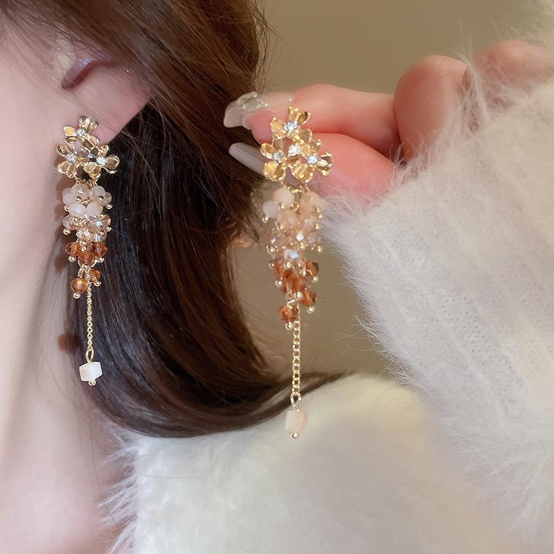 Europäischer und amerikanischer ethnischer Stil, mit Diamanten besetzte Wassertropfen-Quasten-Ohrringe, Steckerohrringe, Damenohrringe, Design-Sinn Nische