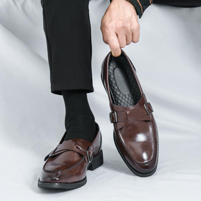 Fashion Men's Loafers Luxury Brand Leather Dress Shoes Breathable Slip-On Solid Formal Casual Shoes Handmade Designer Men Shoes Mocassin