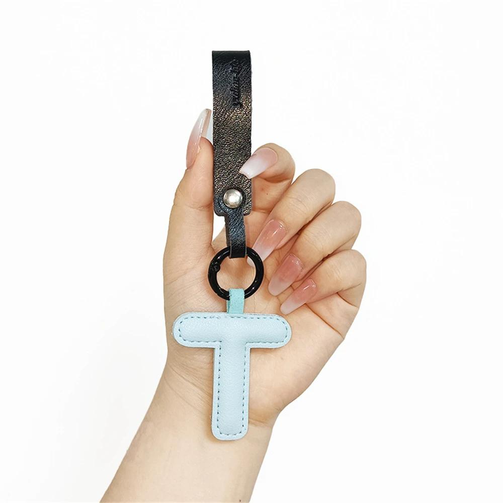 Creative PU Leather 26 Letter Keychains Fashion Alphabet Keyrings Handbag Ornaments Pendant Car Key Holder Accessories Gifts