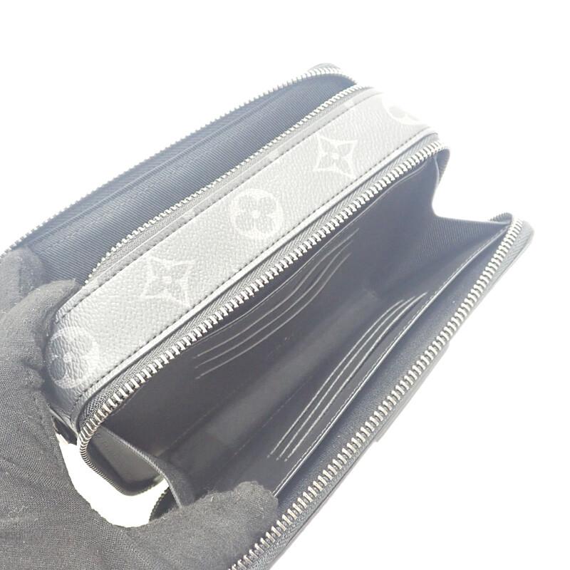 LOUIS VUITTON  M80741 Shoulder Bag Gray mens