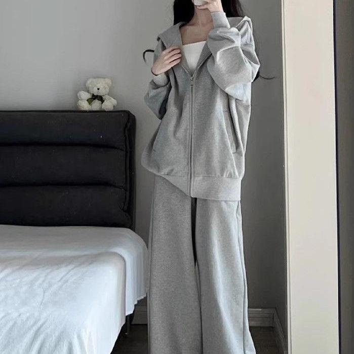 Korean Style Slim Fit Loose Sportswear: Autumn/Winter Hooded Two-Piece Set - Casual Student Running Outfit