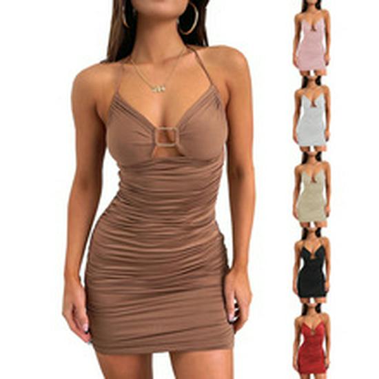 2025 European Women's Summer Pleated Irregular Long Beach Dress