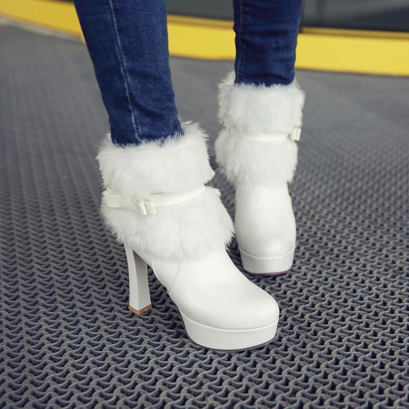 2026 Neue Herbst- und Winter-Dicke Absatz-Europäische und Amerikanische Rundspitze Rosa High-Heel Übergröße Damenstiefel