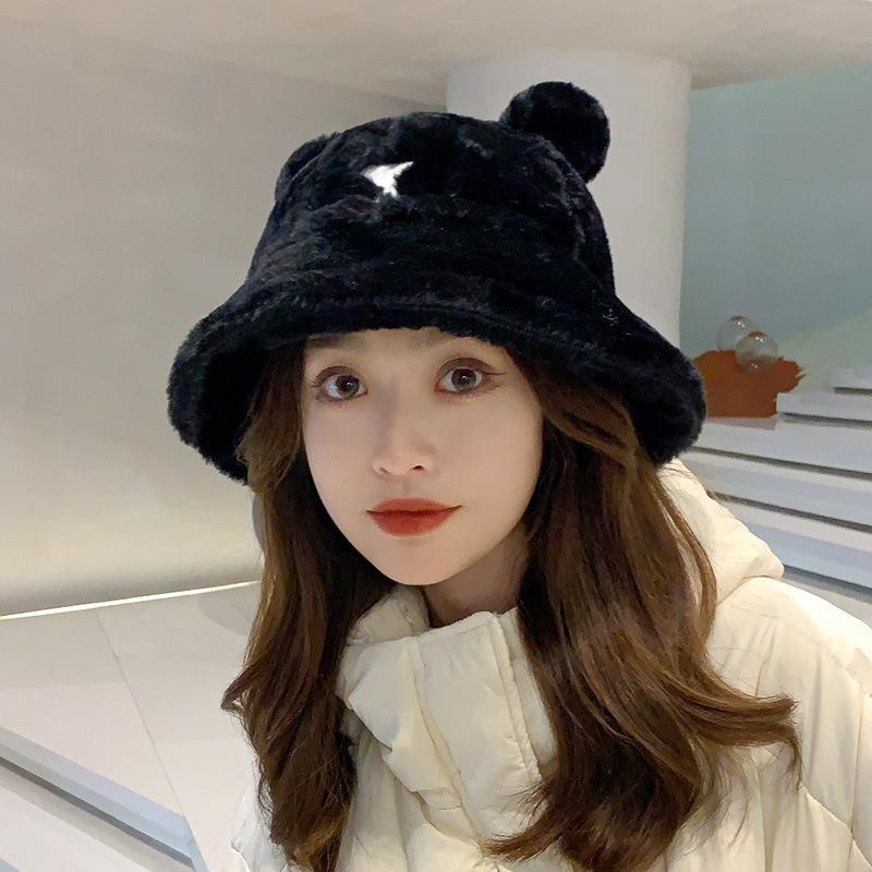 Thickened and Warm Korean Version of Autumn and Winter Sweet and Cute Embroidered Ears Showing The Face of The Bear Plush Pot Hat