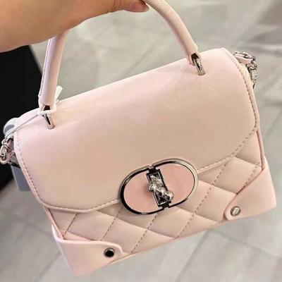 Niche Handbag Woman Classic Small Fragrant Wind Diamond Chain Bag Woman Simple Commuter Box Satchel