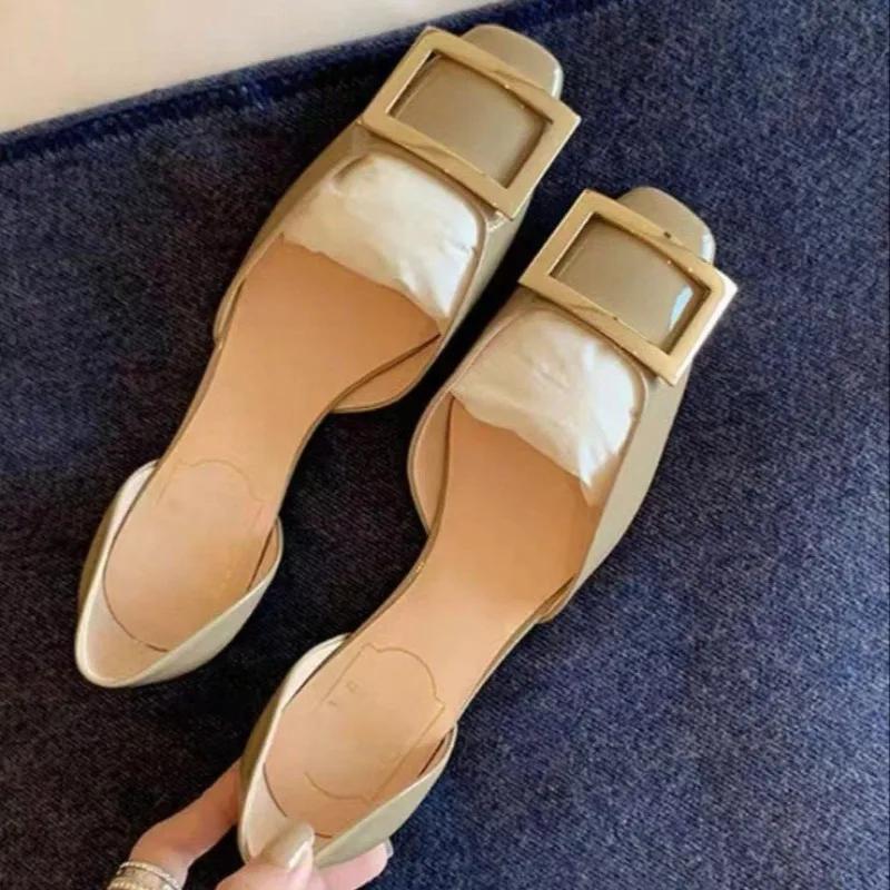 Fashion New Women Sandals Metal Square Buckle Leather Thick Heel Square Toe Sandal Spring Casual Low Heel Back Strap Fashion Sandals