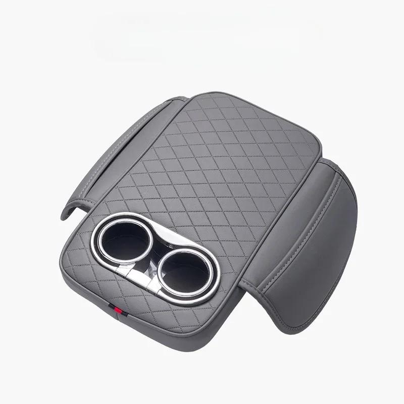 PU-Leder Auto Mittelkonsole Armlehnenkissen mit 2 Getränkehaltern und Seitentasche Auto Erhöhtes Kissen Auto Armlehnenbezug