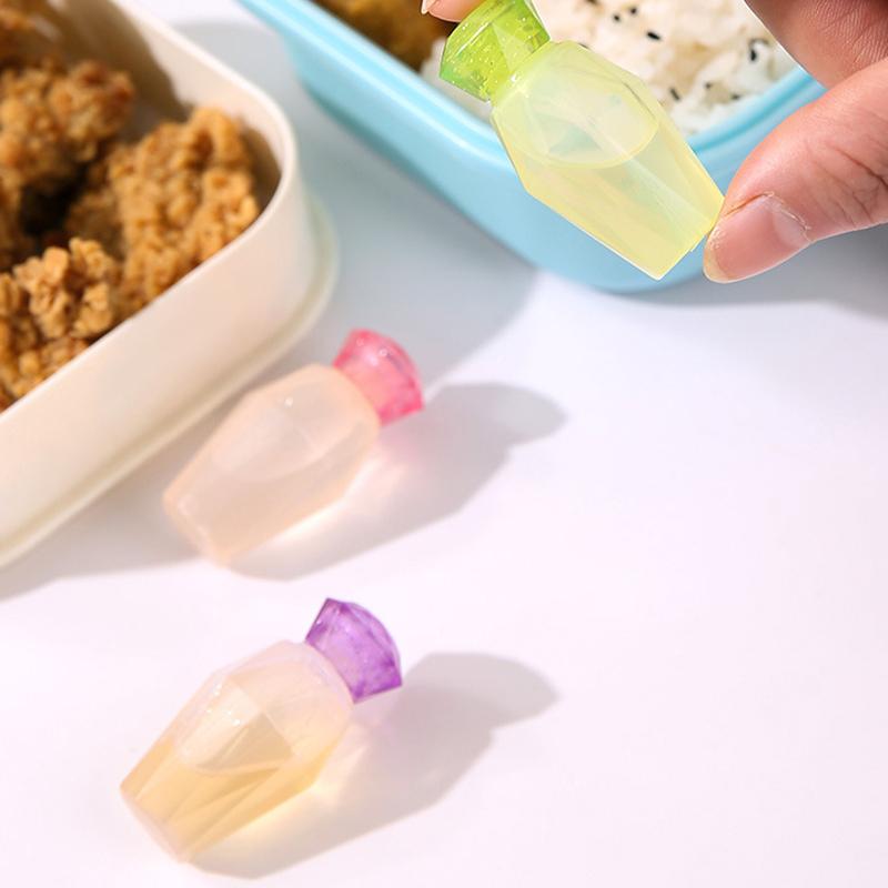 4Pcs Mini Portable Sauce Condiment Dispenser Bento Ketchup Bottle Plastic Sub-Bottling Seasoning Bottle Kitchen Accessories