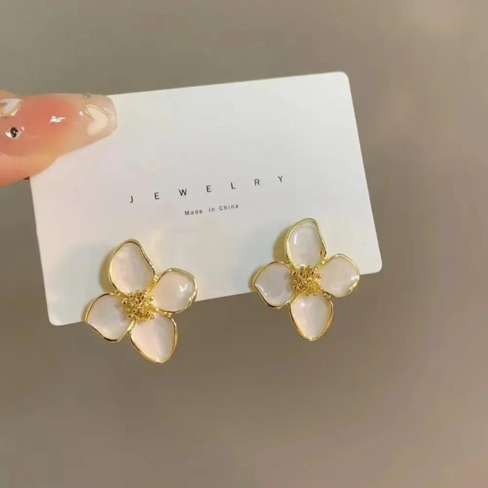 SUMENG New Blue Red Enamel Stud Earrings Fashion Five-Petals Crystal Cute Girls Ear Decor for Women Jewelry Accessories Gifts