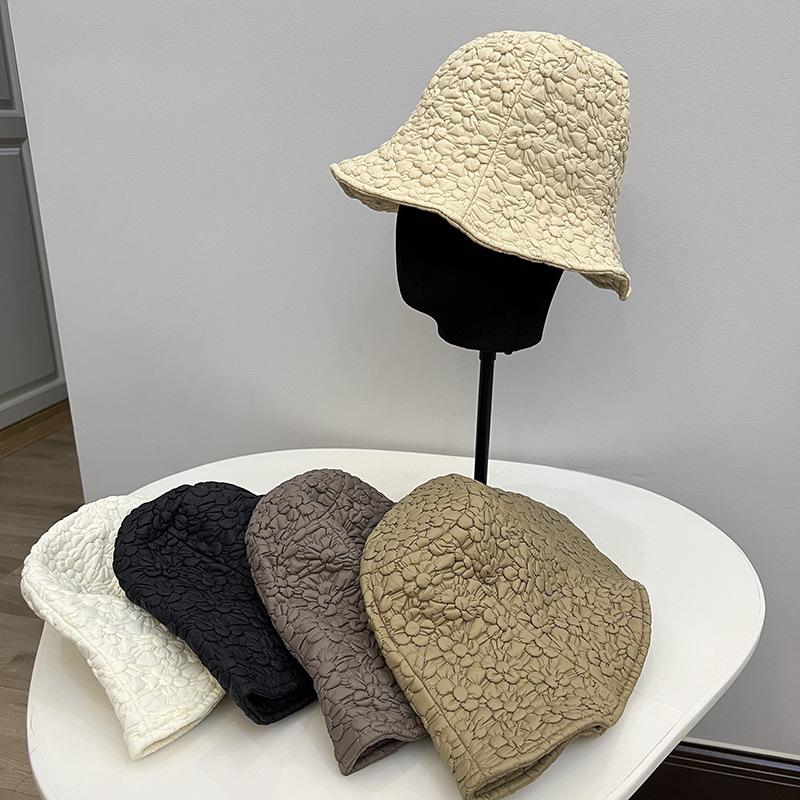 

Small flower quilted down cotton lightweight bucket hat women s autumn and winter literary warm fashion basin hat M（56-58cm） чорний