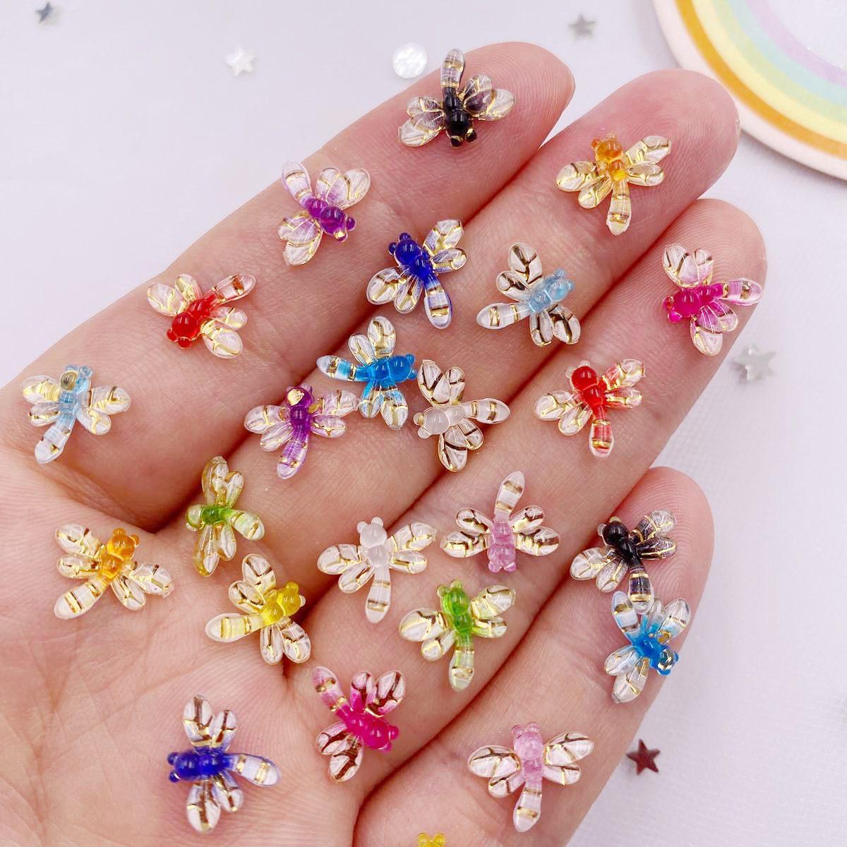 

50 шт., кавайные мини-кристаллы из смолы, красочные стрекозы, ногти с плоской задней частью, стразы, аппликации, сделай сам, свадебный альбом, модные серьги, декор, аксессуары