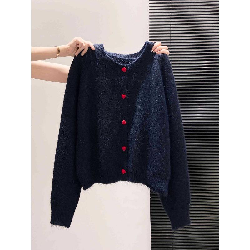 Age-reducing lazy wind loose sweater jacket women's autumn love button-up knitted top shoulder-sleeved cardigan