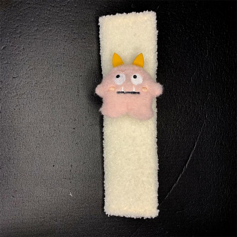 Cute Cartoon Plush Seatbelt Cover Seat Belt Harness Cushion Auto Shoulder Strap Protector Pad For Children/ Kids
