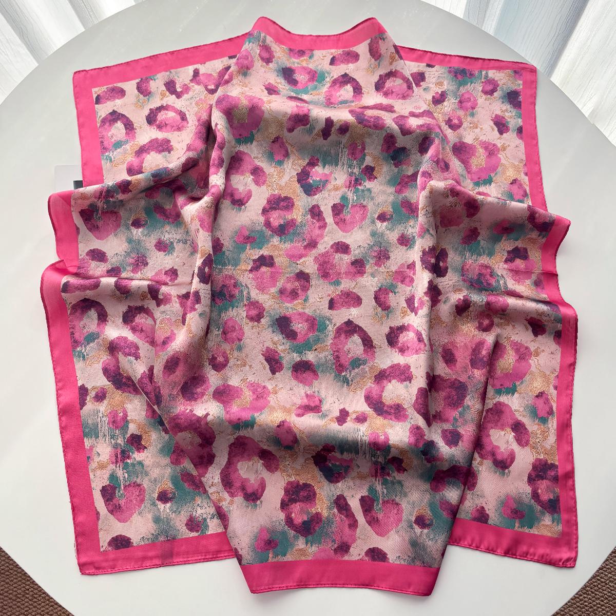 

Imitation Silk Square Scarf For Women Leopard Printed Bandanas Stylish Hairband Luxury Hijab Neckerchief Elegant Shawl Wraps