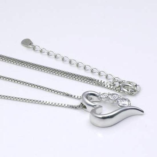 Crossfor New York Silver Chain Necklace Women's