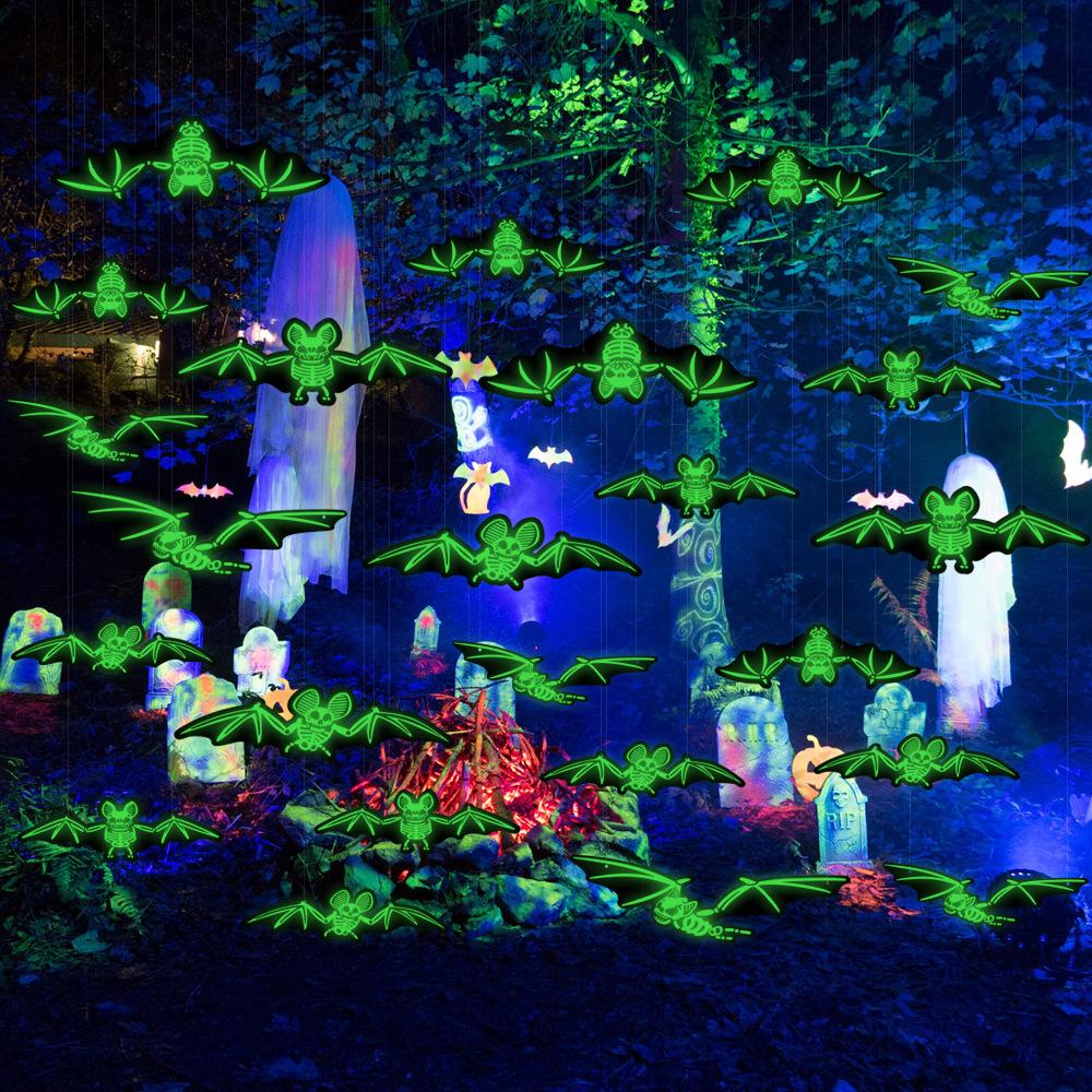 Glow-in-the-Dark Bat Ornament Halloween Glowing Bat-Shaped Pendant Holiday Outdoor Fluorescent Decoration