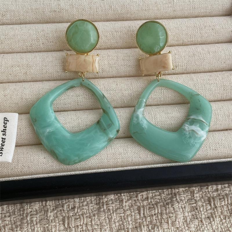 Resin Candy Color Geometric Round Earrings Female Personality Retro Fashionable Exaggerated Big Earrings