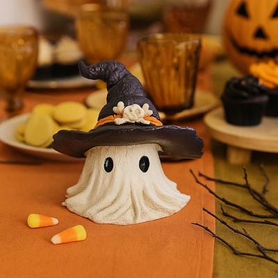 Cartoon Cute Halloween Ghost Figurine White Resin Crafts Hat Ghost Statue Handmade Halloween Ornaments Halloween Festive Party