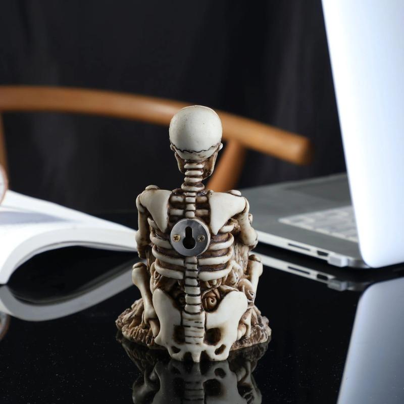 Creative Skull Multifunctional Storage Rack Desk Storage Pen Holder Resin Cosmetics Storage Halloween Gift