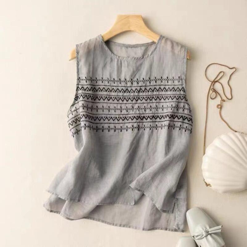 Summer Round Neck Undershirt Bohemian Geometric Embroidery Blouse Solid Color Vintage Ethnic Embroidery Tank