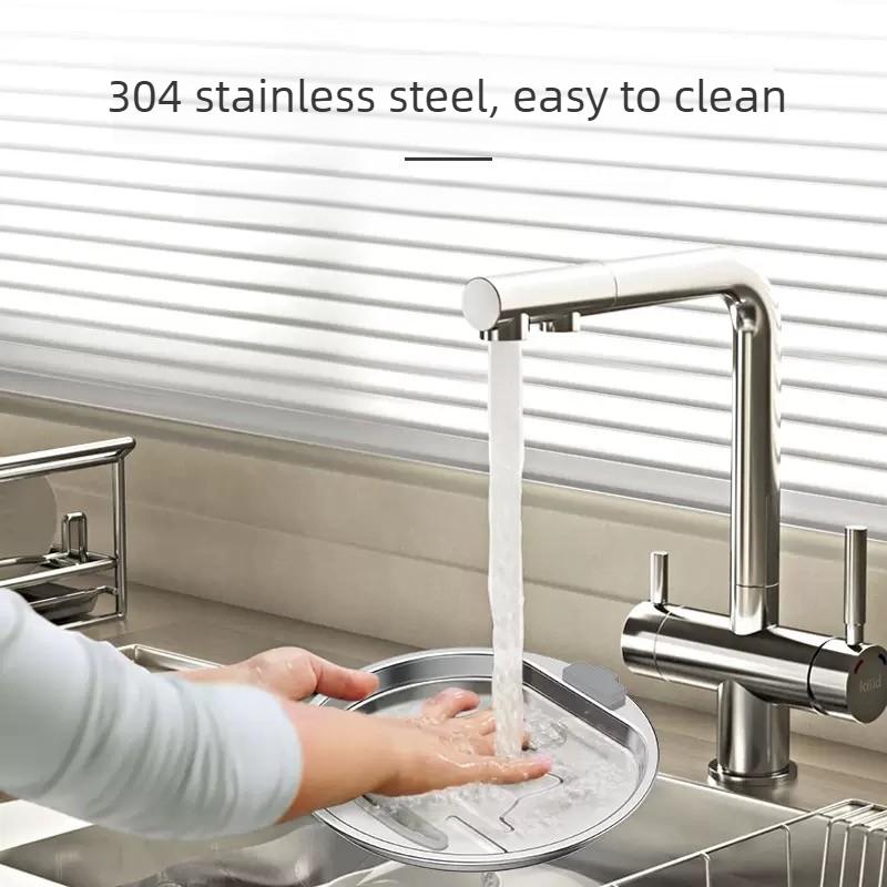 Smart Pet Water Fountain with Filtration Function, Made of Stainless Steel, Suitable for Cats and Dogs.