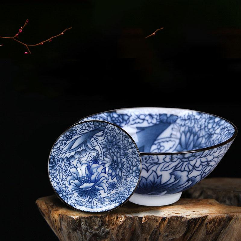 Čínský modrobílý porcelánový šálek na čaj Ručně malovaná čajová souprava Malá čajová miska Šálky na květinový čaj Čajové příslušenství Nápojové sklo Velkoobchod