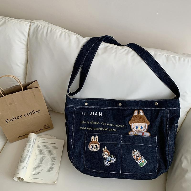 

2025 new Japanese and Korean tote big bag spring wild at home denim messenger bag surrounding girls denim bag джинсовый синий