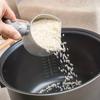 Simple Fashion Rice Measuring Cup Rice Spoon Rice Cup Plastic Mouse Shape Measuring Cup Jug Pour Spout Home Kitchen Gadget