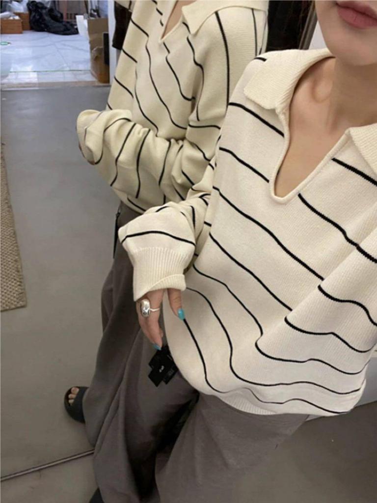 Autumn and Winter Olo Collar Lazy Striped Top Long Sleeve Loose Lapel Contrasting Color Long Sleeve Outer Women's Knitted Sweater