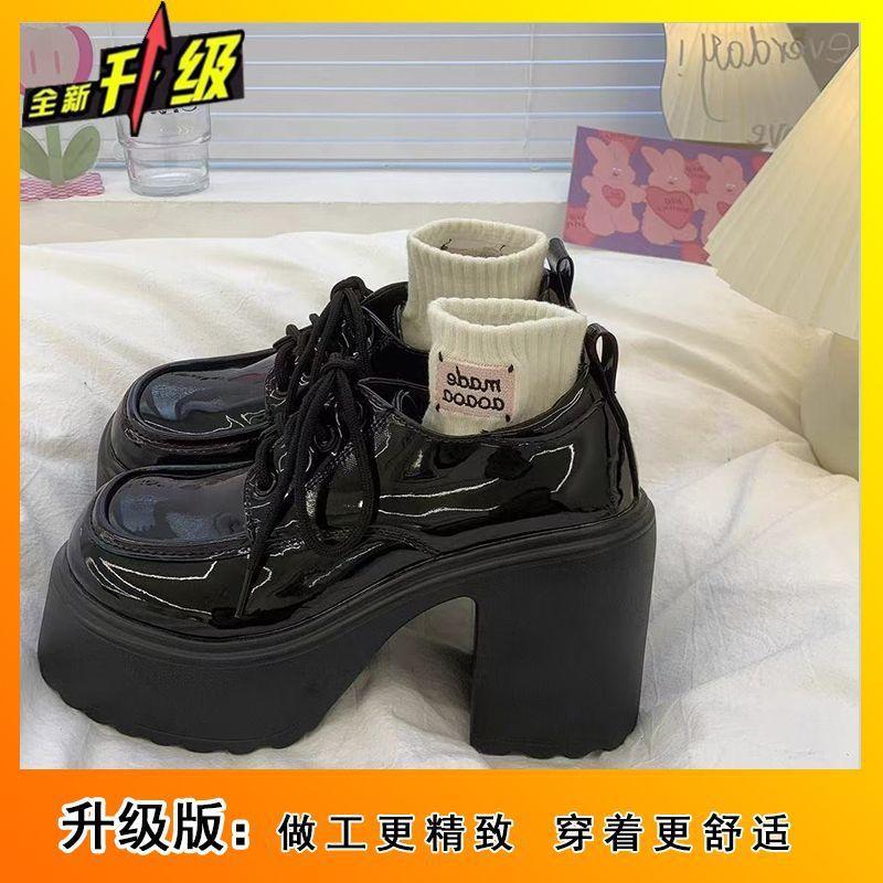 Sweet and cool retro Mary Jane shoes women's French niche design sense small leather shoes thick heel high heels 2025 spring and summer new models