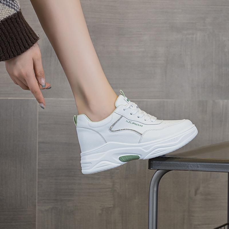 Board shoes women's 2026 spring and autumn new leather fashionable women's shoes with increased height inside casual sports shoe