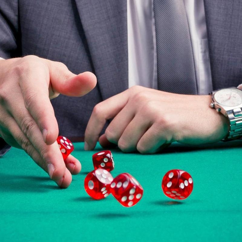 10 Stück Acryl Transparente Kristallfarbene Würfel Digitale Würfel für KTV Familienspiele Bar Club Party