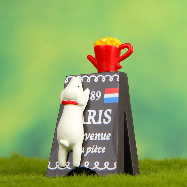 Resin Dog Crawl Billboards Ornament For Garden And Creative Design Landscape