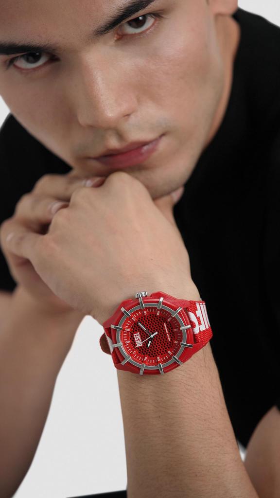 Diesel Framed Analog Black Dial Classic Men's Watch, Red,