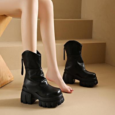 Mode 9 cm Hoher Absatz Plateau Stiefeletten für Damen 2024 Neue Mode Kurzes PU-Leder Boost in Schwarz