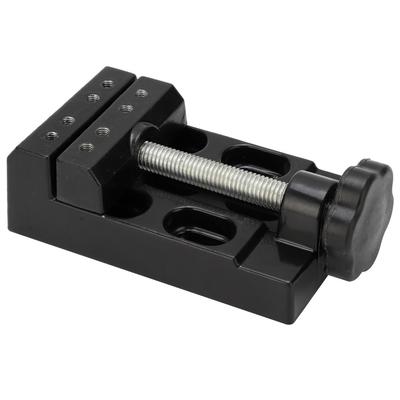 Accesorii pentru sculele electrice – Menghine
