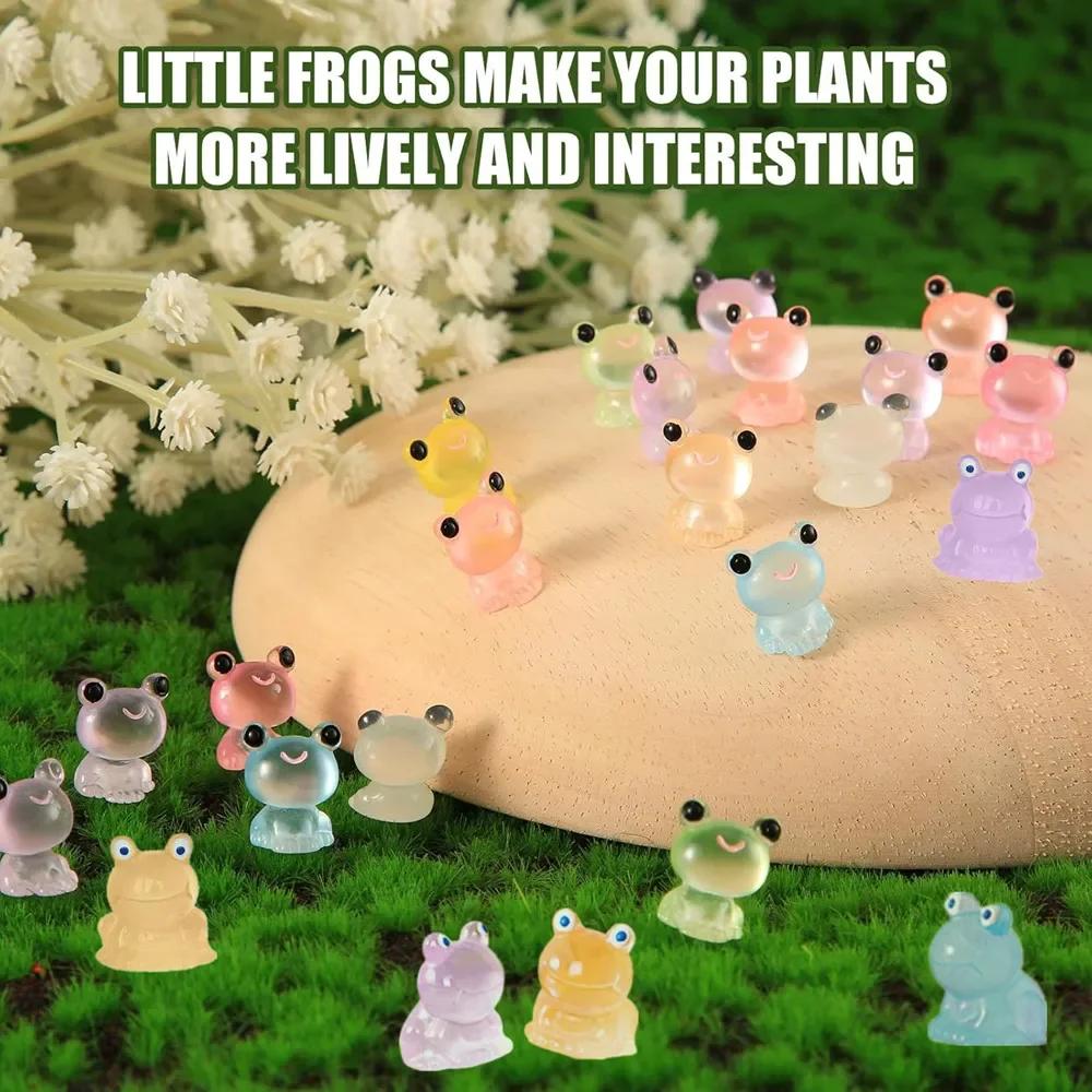 50Pcs Luminous Mini Resin Frogs Statue Miniature Small Frog Statue Moss Landscape Model Small Frog Garden Family Party Decor