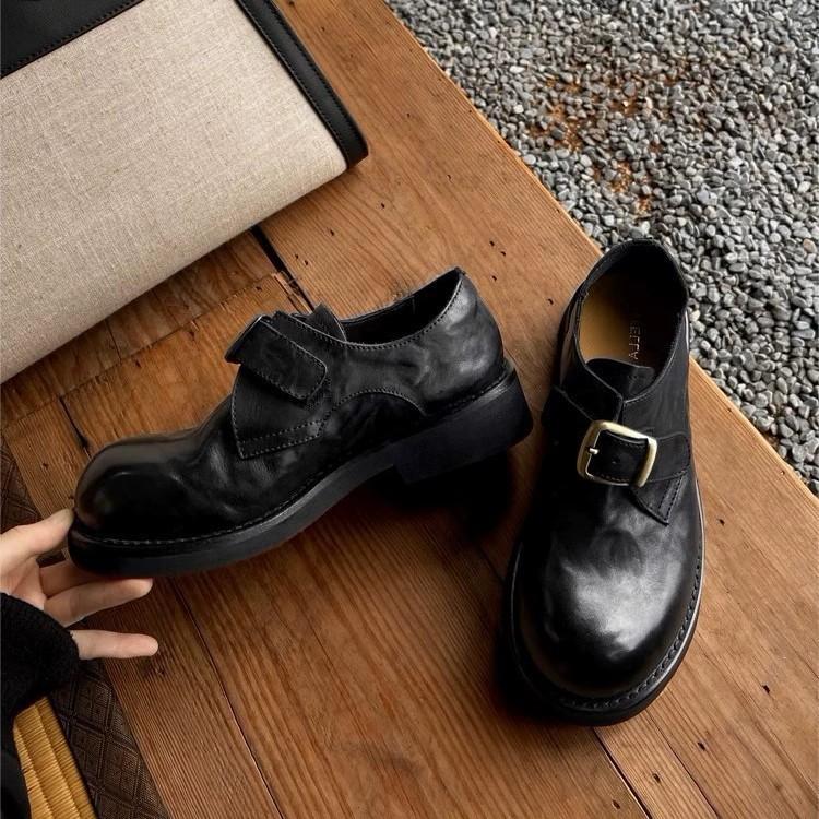 Retro Round Scalp Buckle with Thick Heel Loafers Women's Small Leather Shoes 2025 British Versatile Single Shoes Thick Sole and Thick Sole Increase