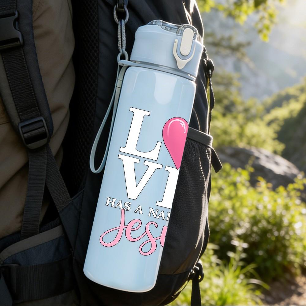 1PC I Love JESUS Cross Heart Print 750ml Color Plastic Sports Water Bottle Leakproof Flip Straw Lid Suitable for Sports Office Home Use