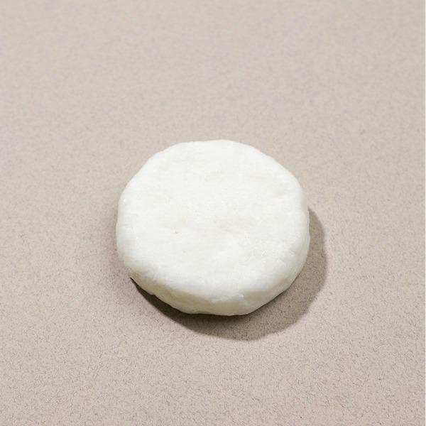 All-in-one mildly acidic handmade soap for sensitive, hypoallergenic skin (WB86378)