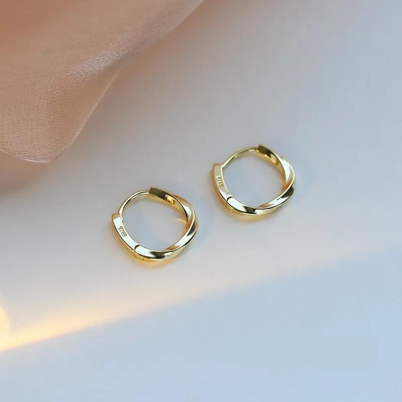 Korean Trendy High-quality Twisted Hoop Ear Rings for Women Charm Gold Color Designer Luxury Piercing Earrings Jewelry Gift 2023